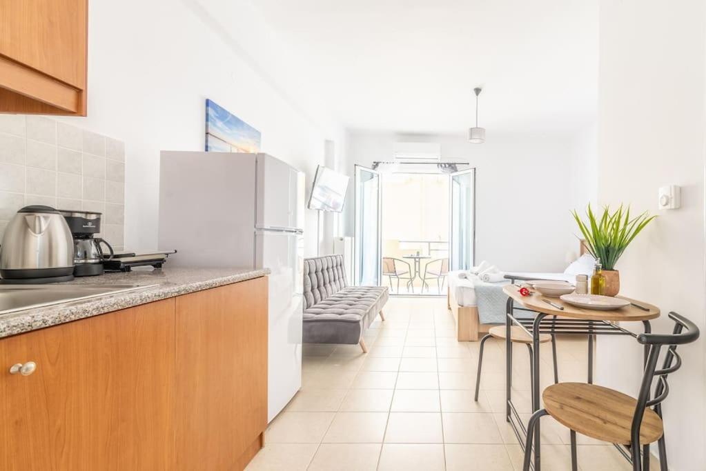 Urban Apt Next University 17 Heraklion  Ngoại thất bức ảnh